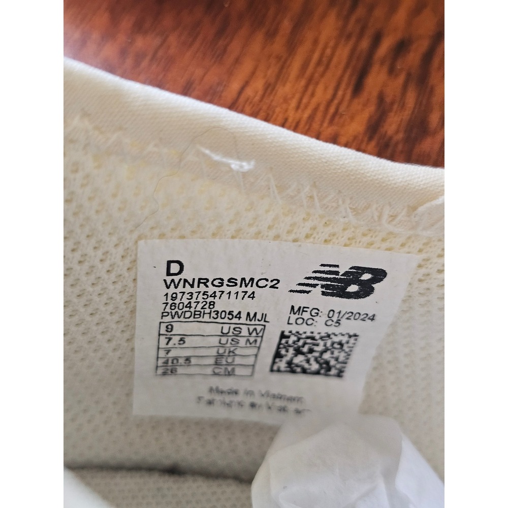 New Balance Nergize Sport v2 Women White Sneakers WNRGSMC2 Size 9 WIDE - Picture 8 of 9